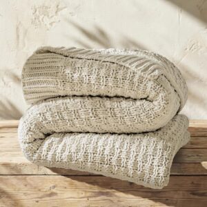 Birch-colored chunky knit throw