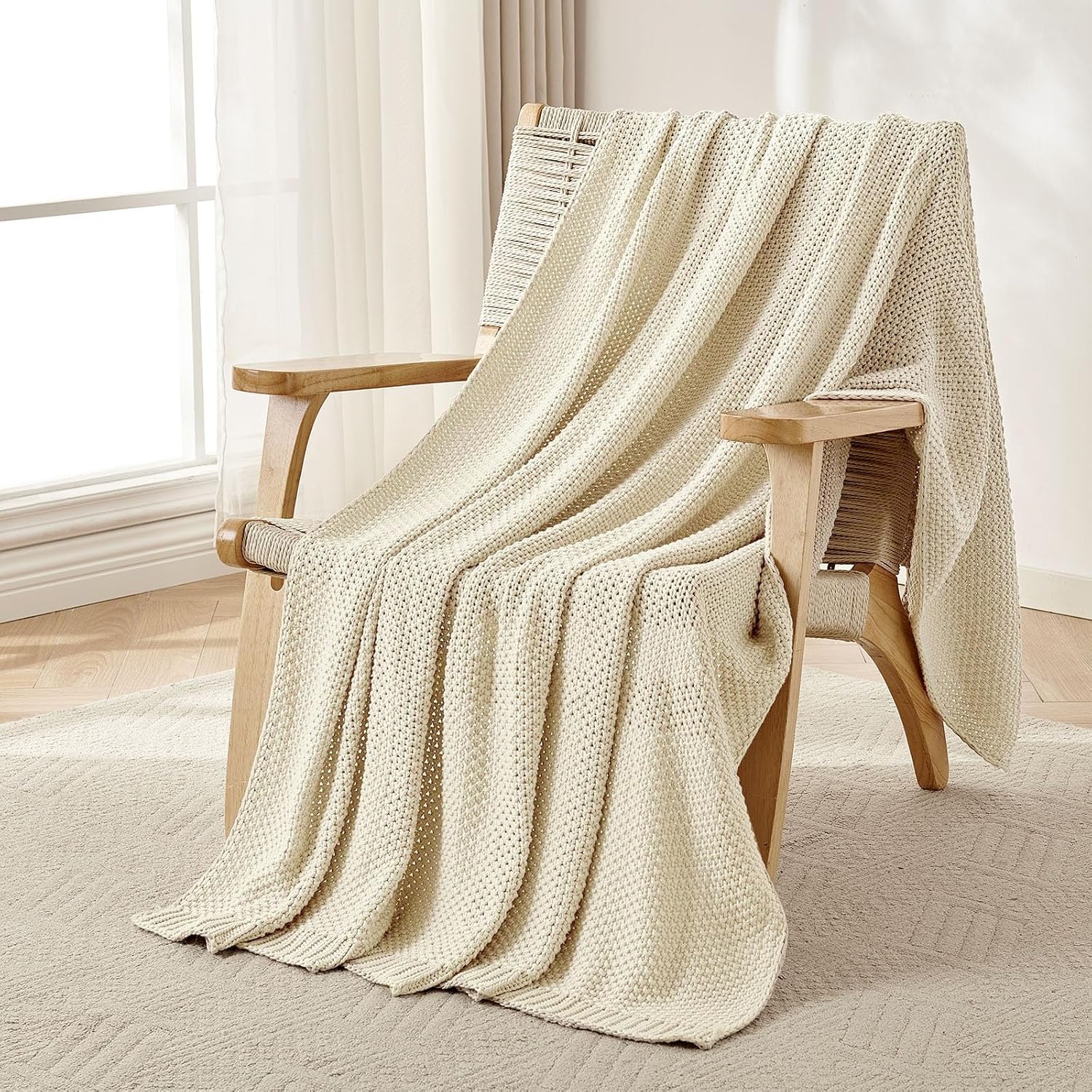Cream white chunky cable-knit throw