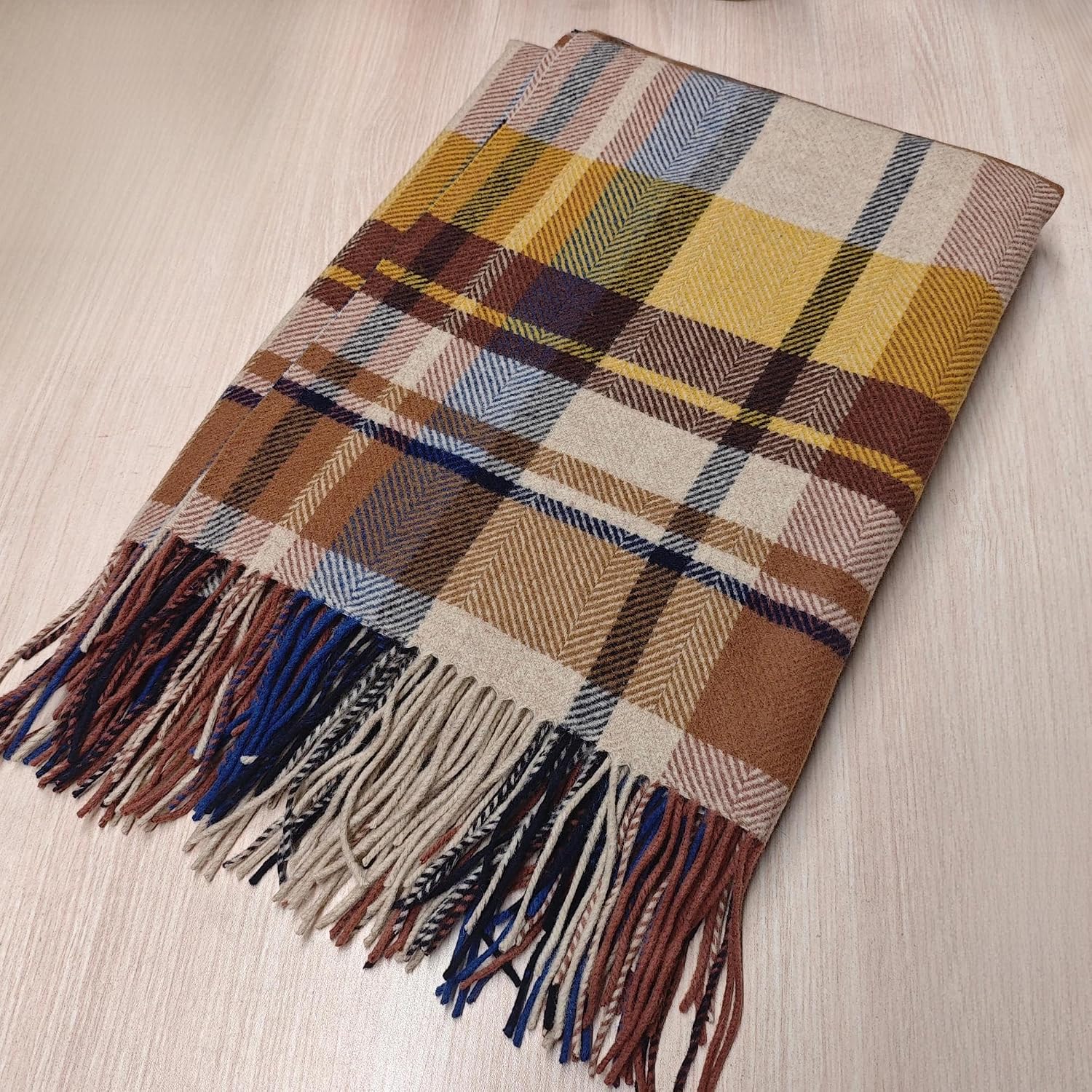 Lightweight Pure Wool Throw - Image 2
