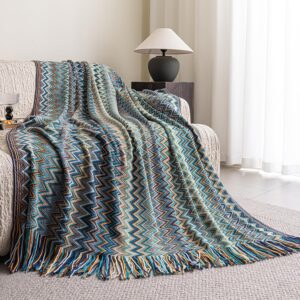 Tasseled throw